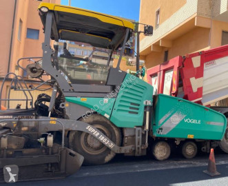 Obras de carretera pavimentadora Vögele