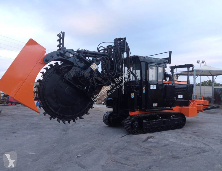 Lavori stradali Marais SM150