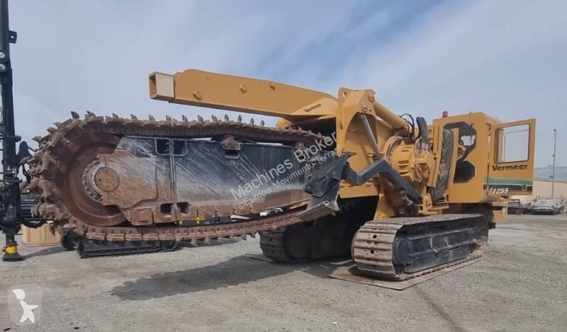 أشغال طرقية Vermeer T1255 III