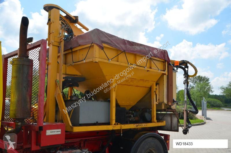 Дорожно-строительная техника Scania SAVALCO...