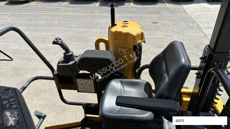 Wegenbouw Caterpillar PM310