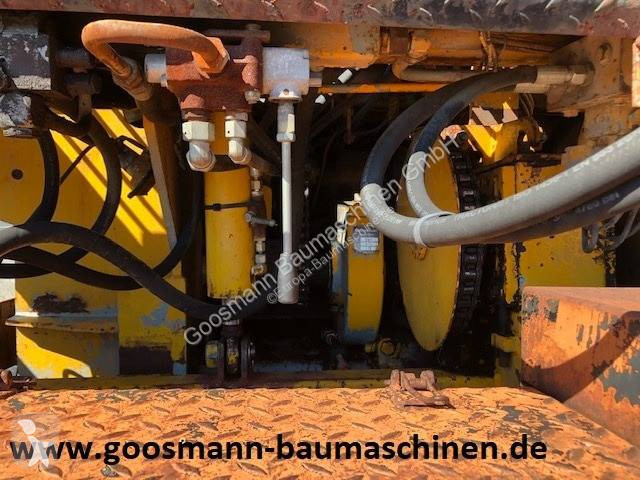 Lavori stradali Demag DF 10