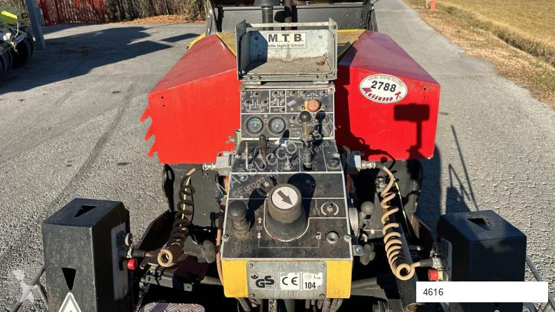 Obras de carretera Dynapac F5C