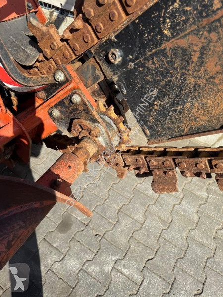 Wegenbouw Ditch-witch RT 40