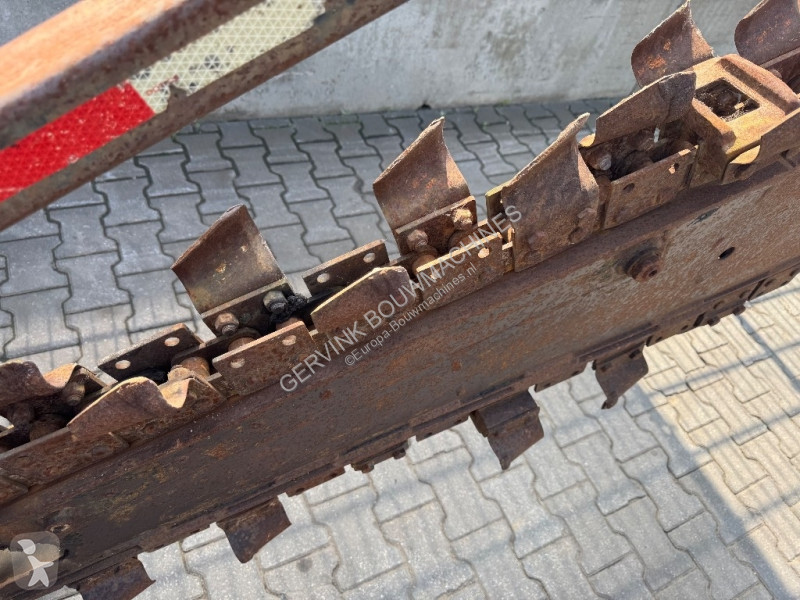Wegenbouw Ditch-witch 3700 DD