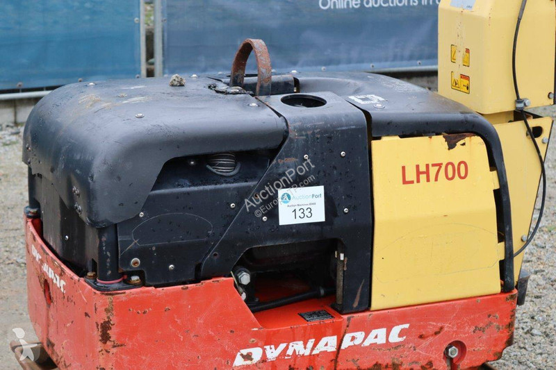Obras de carretera Dynapac LH700
