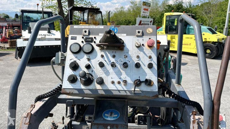 Cestné staviteľstvo  Super 800
