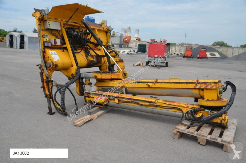 أشغال طرقية  SPRIDER M-25