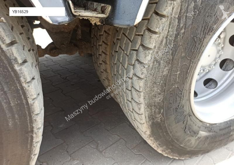 أشغال طرقية Volvo FH 12 SAVALCO HH 101 T