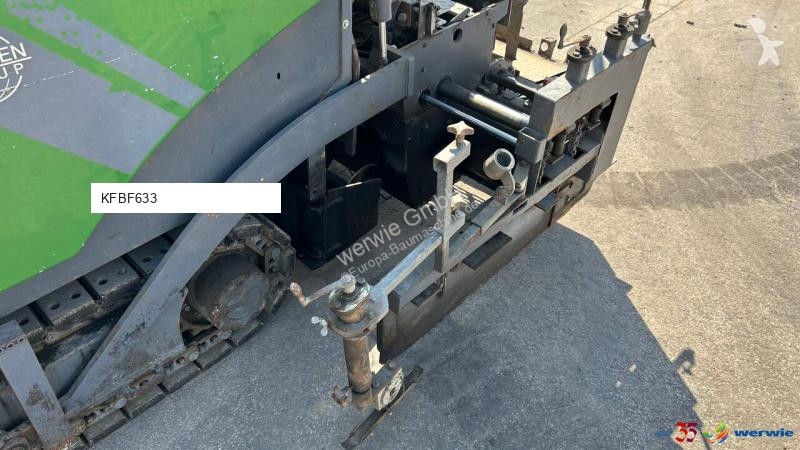 Cestné staviteľstvo Vögele Super 800