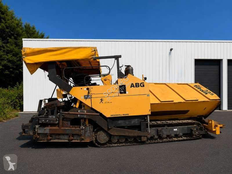 Дорожно-строительная техника ABG  TITAN 325