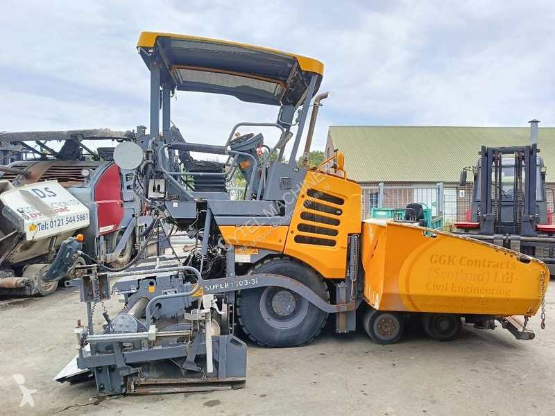 Wegenbouw Vögele Super 1303-3i asfalt machine...