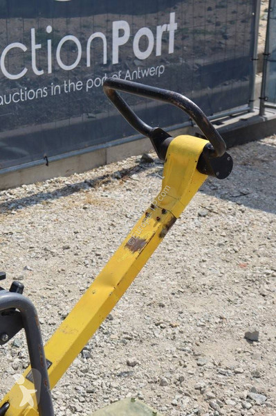 Echipamente pentru lucrari rutiere  DPU3050