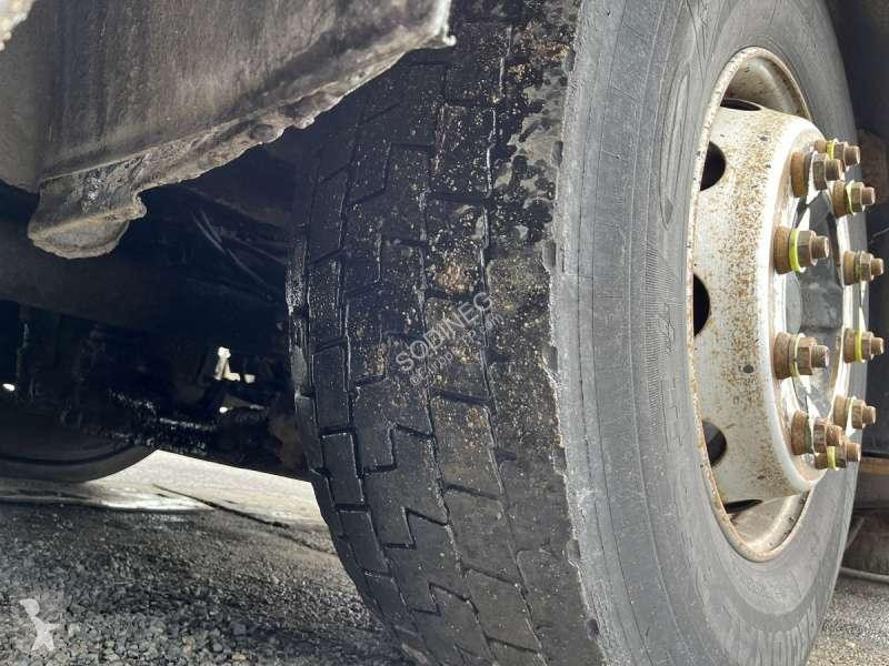 Lavori stradali Renault PREMIUM 370-26