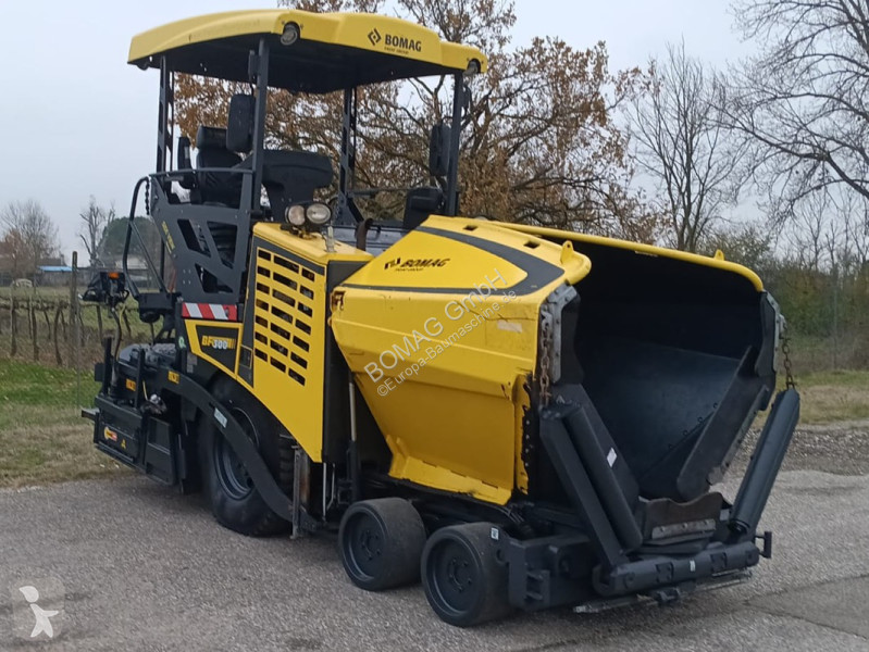 Cestné staviteľstvo Bomag  BF 300 P-2 S340-2 TV...