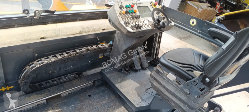 أشغال طرقية Bomag  BF 600 P-2 S500  Stage...