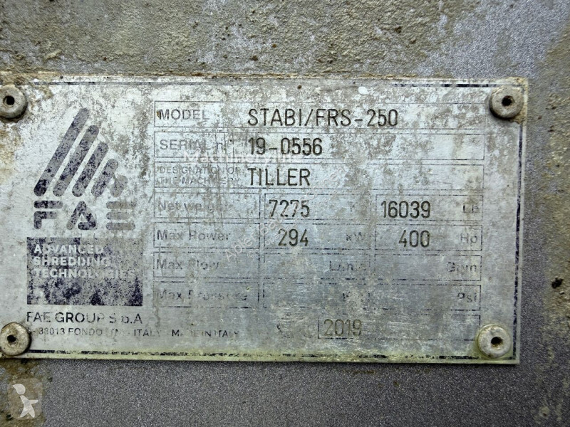 أشغال طرقية FAE Stabi FRS250