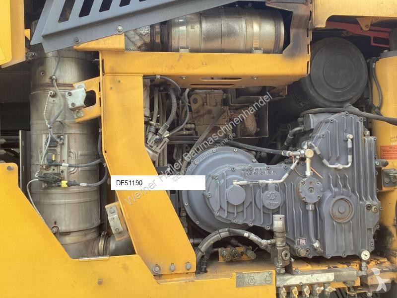 أشغال طرقية Wirtgen W120CFi