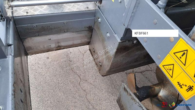 Cestné staviteľstvo Vögele SUPER 800-3i