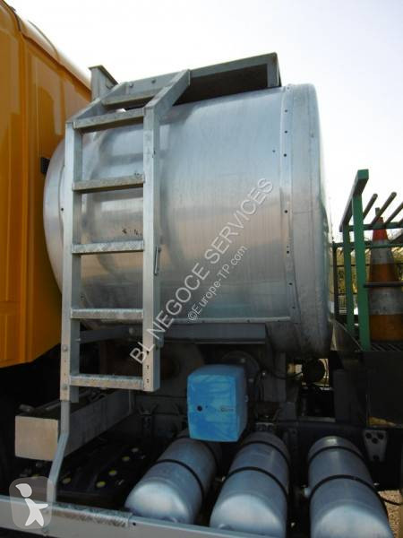 Wegenbouw Scania R124 LB