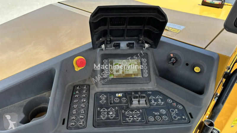 Wegenbouw Caterpillar PM310
