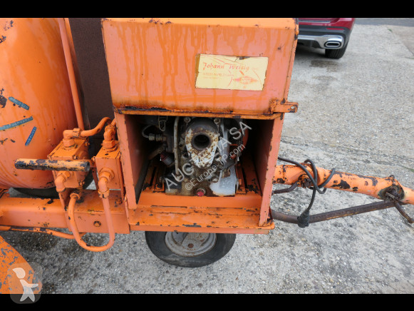 Echipamente pentru lucrari rutiere  TK 300