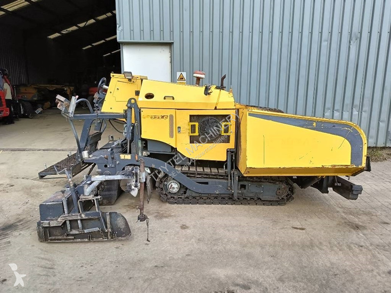 Wegenbouw Bomag asfalteermachine asphalt paver...