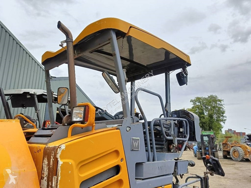 Wegenbouw Vögele Super 1303-3i asfalt machine...