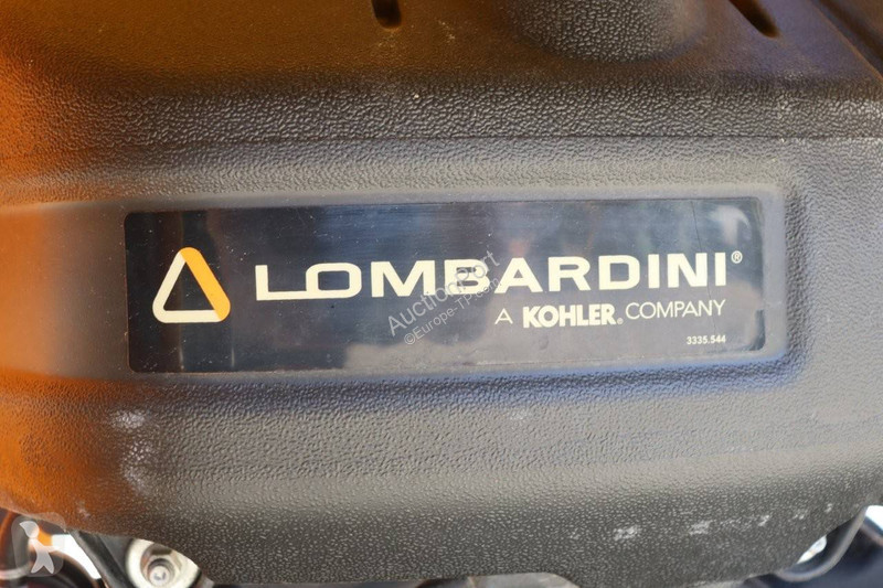 Echipamente pentru lucrari rutiere  L6400