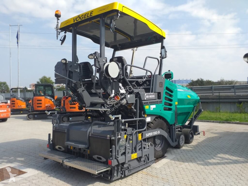 Cestné staviteľstvo  Super 1303-3i