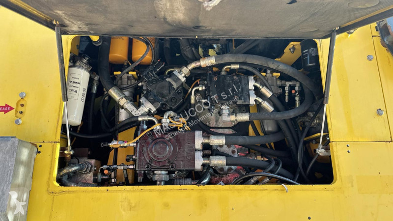 أشغال طرقية Bomag BM2000/602