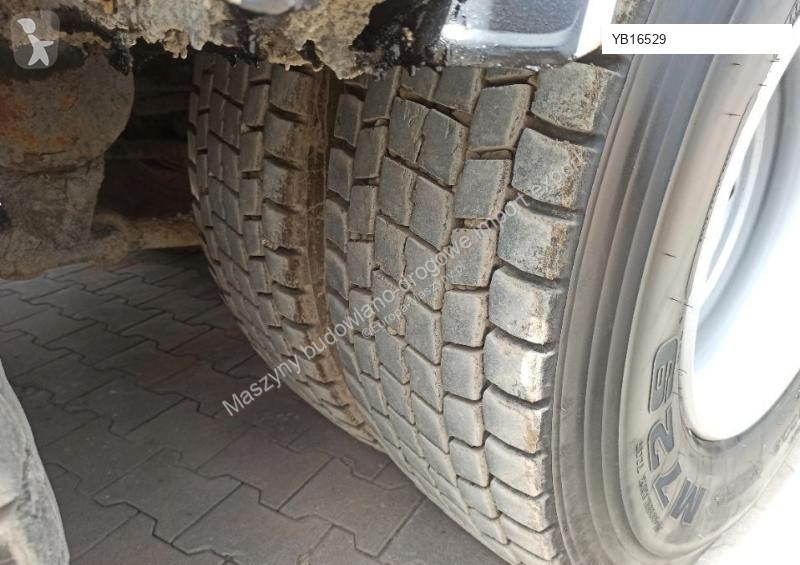 أشغال طرقية Volvo FH 12 SAVALCO HH 101 T