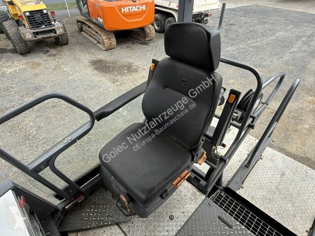 أشغال طرقية Vögele SUPER 1803-3i...