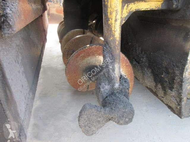 Útmunkagépek Caterpillar AP-600