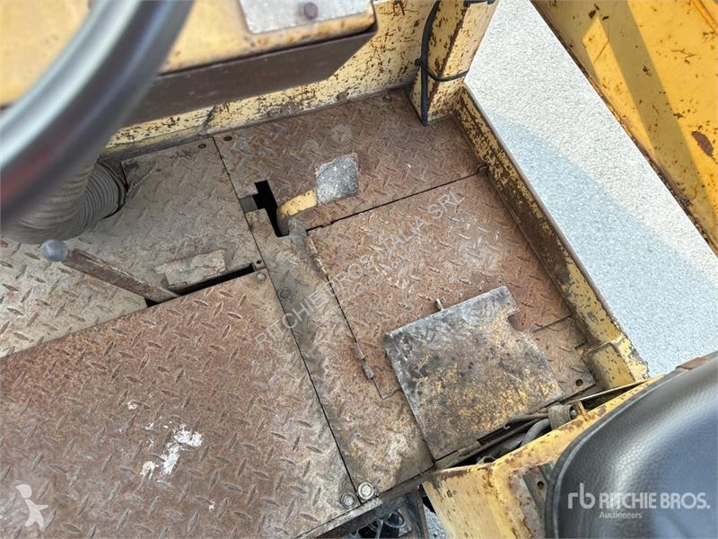 Vägarbeten Bitelli BB130 Asphalt Paver