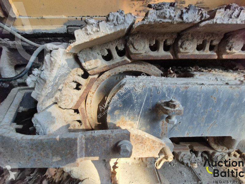 Travaux routiers ABG Titan 125