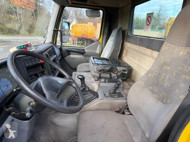 Vejarbejde Renault Kerax 320