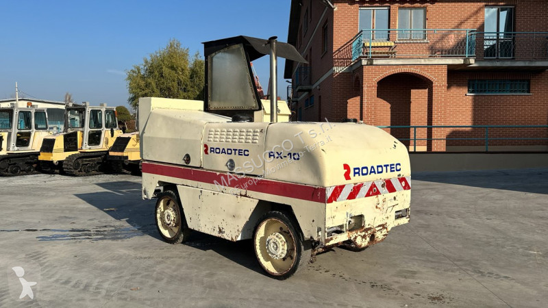 Silniční práce Roadtec RX-10 123