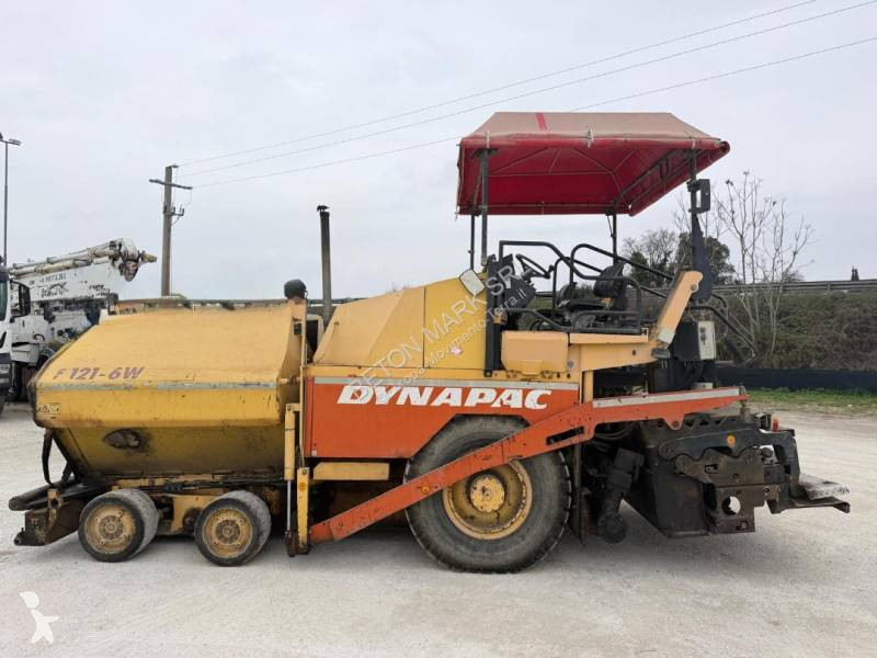 أشغال طرقية Dynapac F121-6W