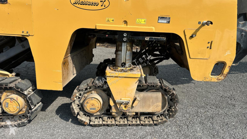 Travaux routiers Caterpillar PM310