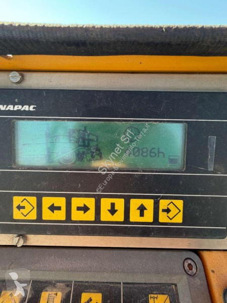 Дорожні роботи Dynapac F121-4