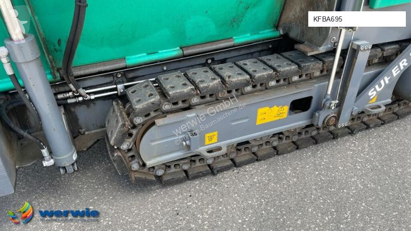 Silniční práce Vögele SUPER 800i