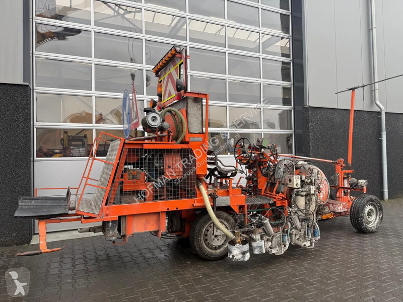 Дорожно-строительная техника Hoffmann H26-1