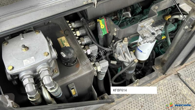 Дорожно-строительная техника Volvo P6820C / VB781