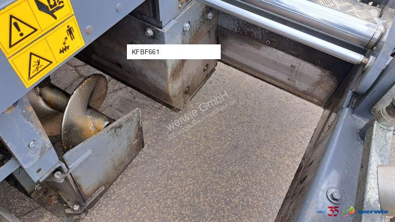 Cestné staviteľstvo Vögele SUPER 800-3i