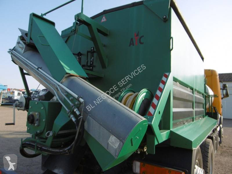 Wegenbouw Scania R124 LB