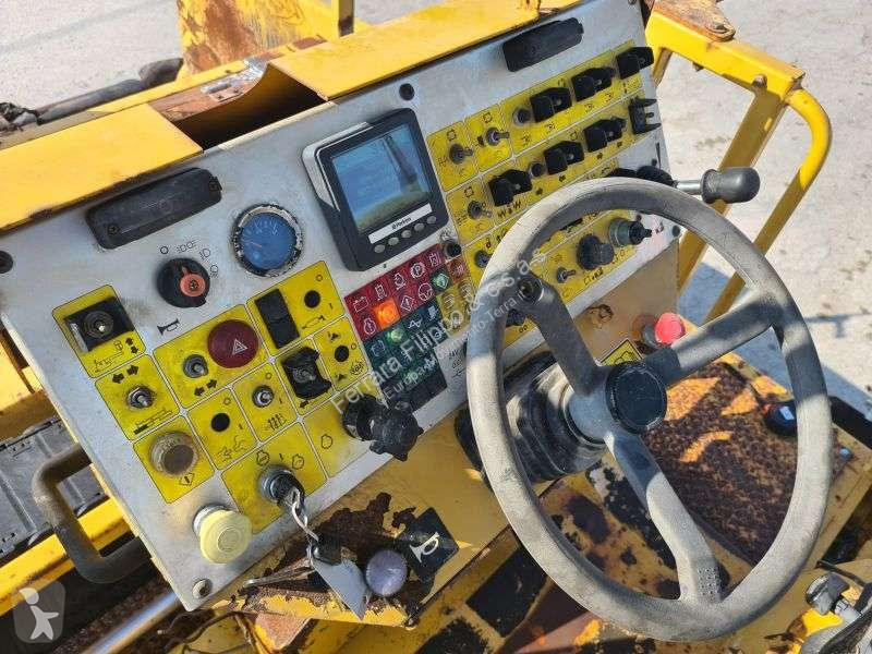 Wegenbouw Caterpillar