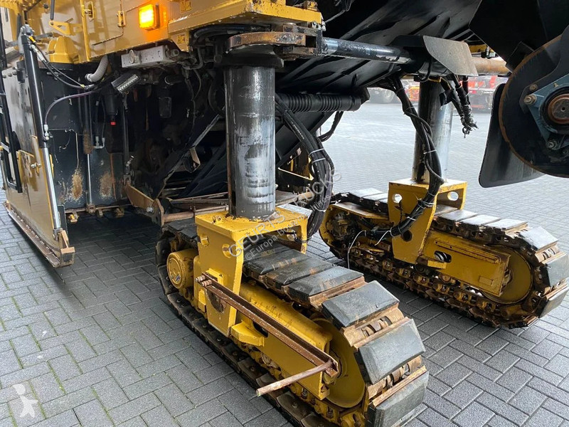 Wegenbouw Caterpillar PM622 CRAWLER...