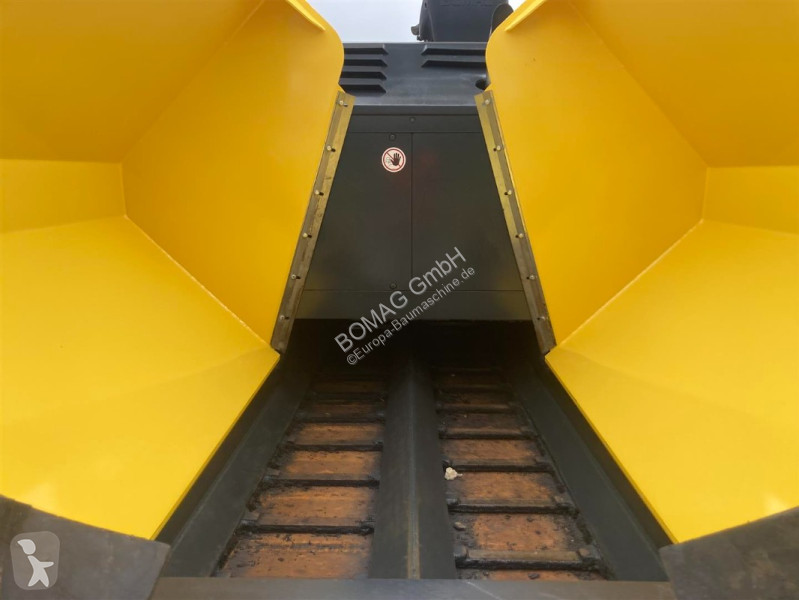 Obras públicas rodoviárias Bomag  BF 900 C S500...
