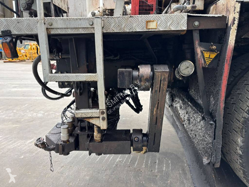 Wegenbouw Renault Rincheval 9.000 Liter...